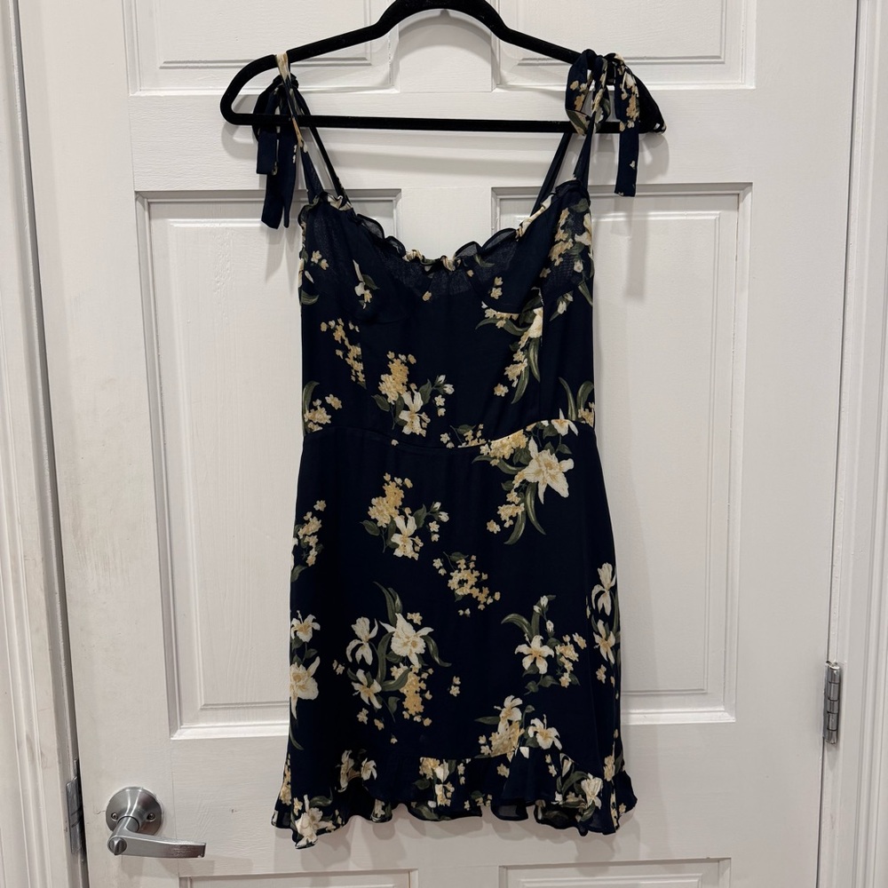 Reformation Christine Mini Dress Navy Floral Tie Strap Ruffle Hem Size 10 Boho